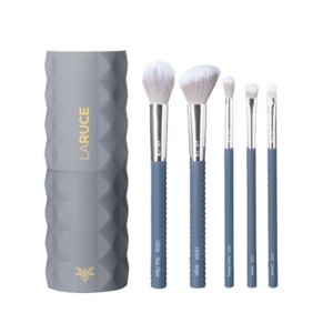 LARUCE BEAUTY Christine Makeup Brush Set